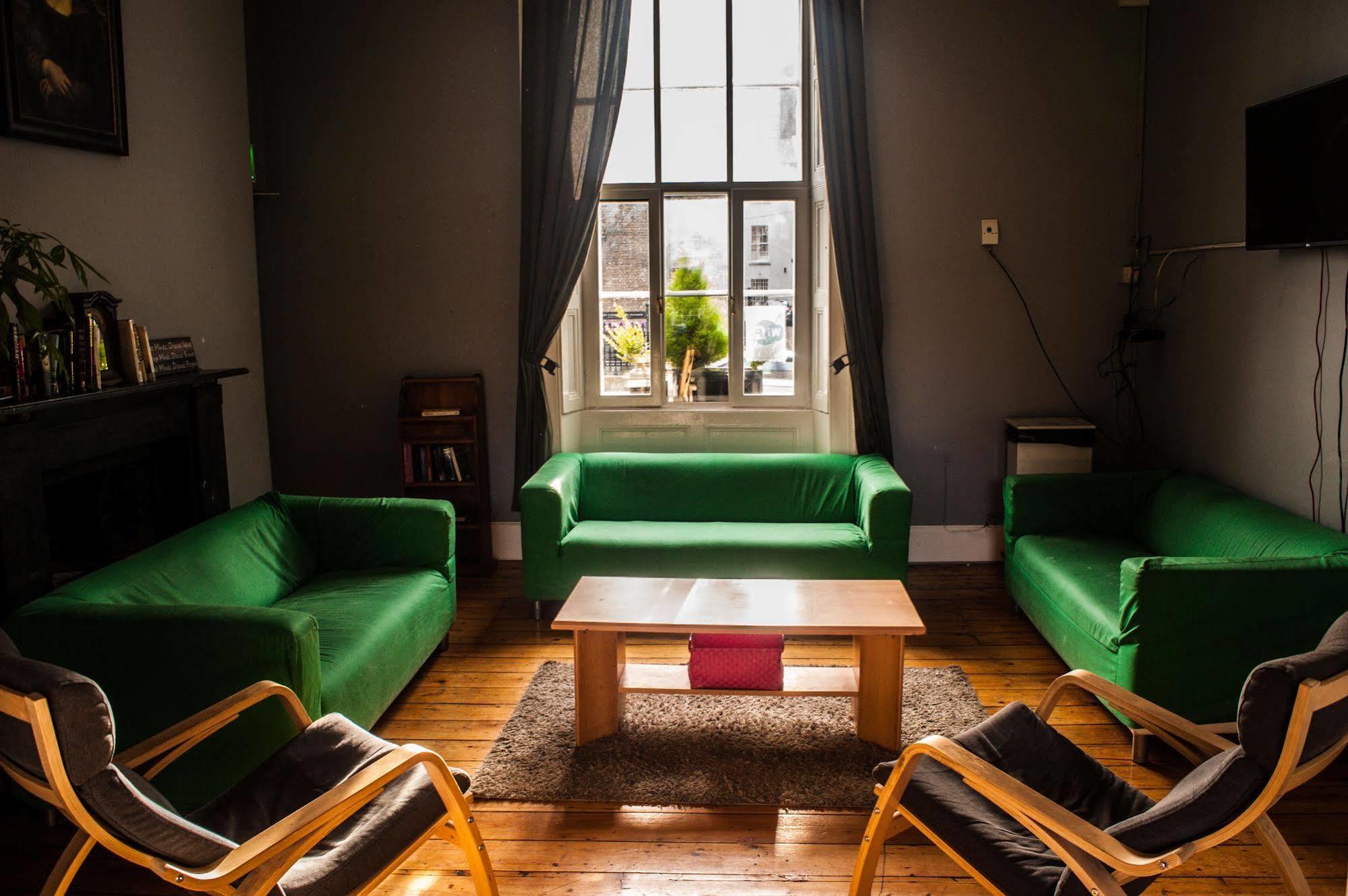 Backpackers Citi Hostel Dublin Exterior photo
